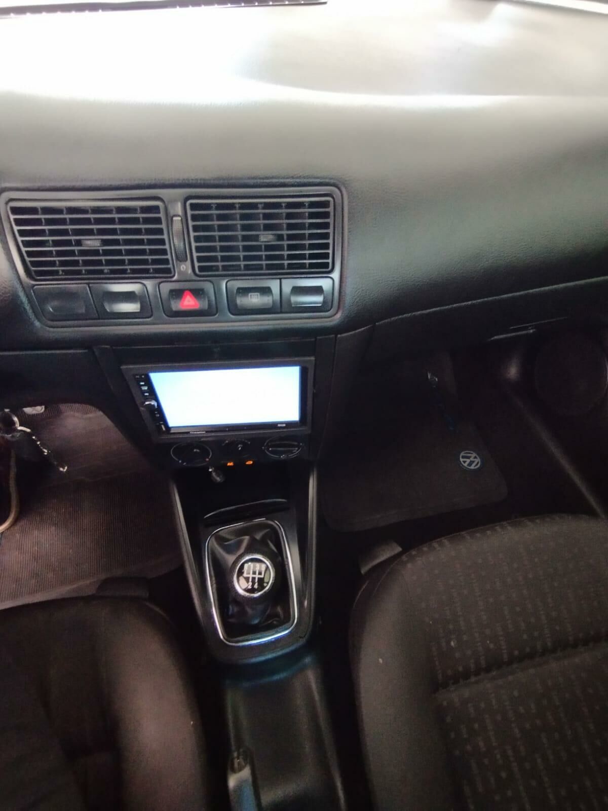 Imagem do veículo  VOLKSWAGEN GOLF